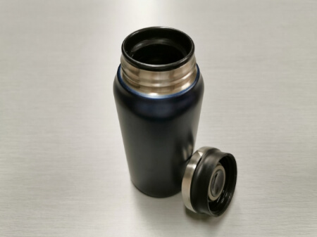 ステンレスボトルの赤い斑点やザラザラした汚れを取る方法