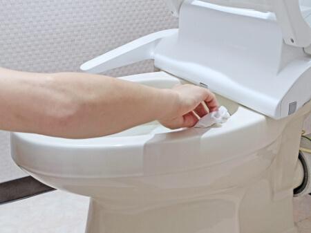 トイレの便器をコーティングするメリットとデメリット