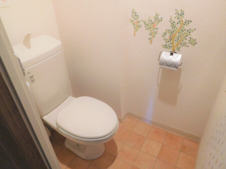 トイレの床掃除の基本