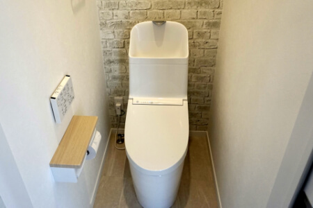 念入りにトイレの床を掃除する方法