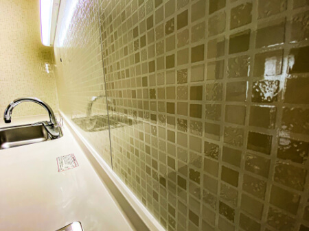 賃貸でも使えるキッチンタイルリフォーム方法