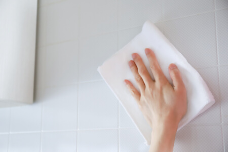 キッチンタイルの掃除方法と目地のお手入れ