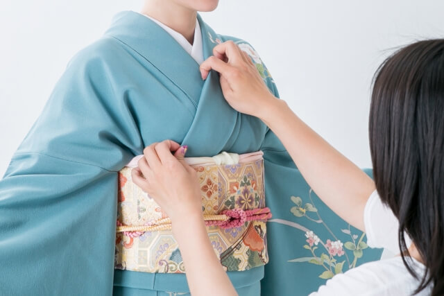 【浴衣の着付け】自分でできない時は依頼できる!