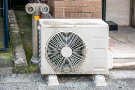 室外機のエアコンクリーニング頻度