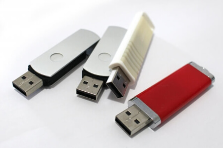 【USBが認識しない】USB側が原因と考えられる3つの事