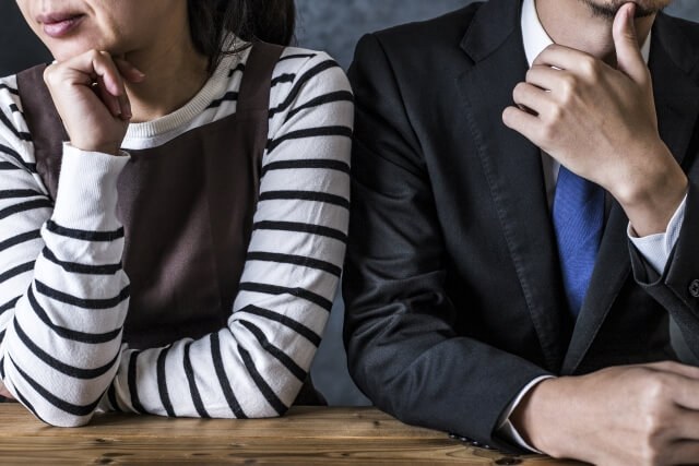 不倫の証拠を集める前にチェックしたい相手の行動