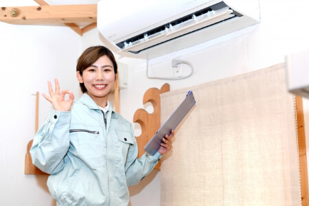 【エアコンの室外機】効きをよくするため直射日光を遮る!