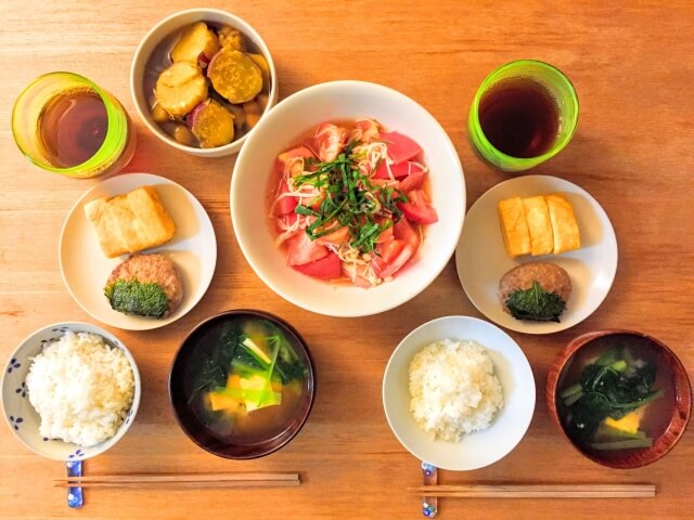 バストアップに効果がある食べ物