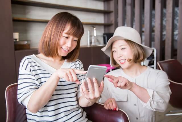 【ヘアメイクの流れ】シーン別のヘアメイクの流れを知ろう!