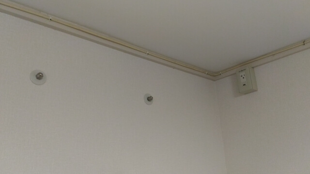 【エアコンのコンセント】部屋の広さによって電圧と電流が変わる!