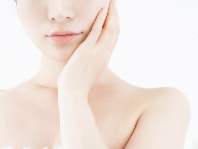 【美顔ローラーの効果】むくみやたるみを改善する!