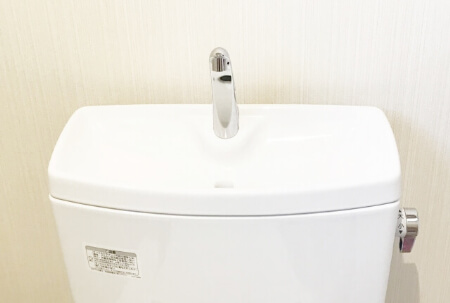 トイレタンクの交換を依頼する料金相場は?