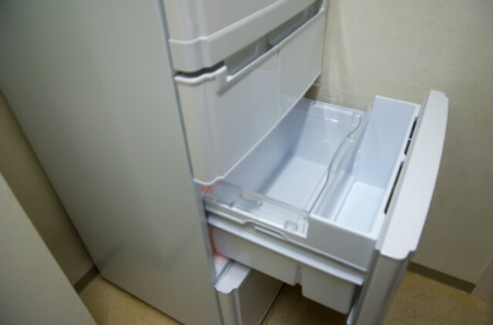 冷蔵庫掃除 キレイに冷蔵庫を掃除する方法まとめて紹介 年 すまいのほっとライン