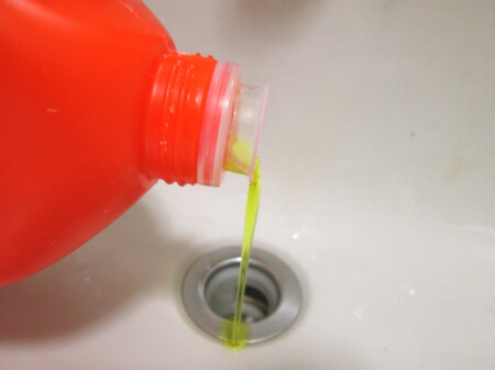 排水口からの臭いを解消するアイテム