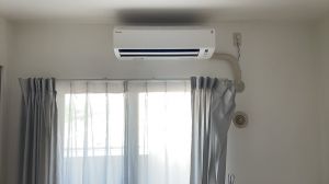 エアコン取り付け37663A