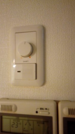 室内コンセント増設・電気スイッチの修理(交換)(移動)のサービス写真 室内コンセント増設・電気スイッチの修理(交換)(移動)のサービス写真