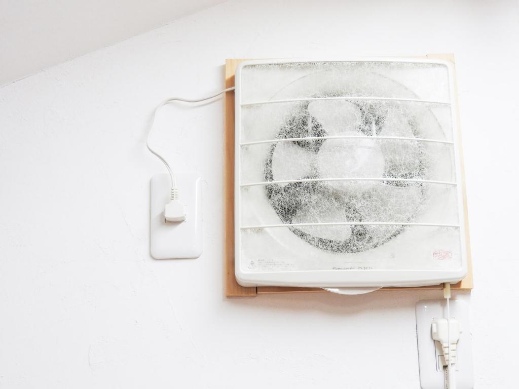 レンジフード（換気扇）クリーニング（プロペラ型）のサービス写真