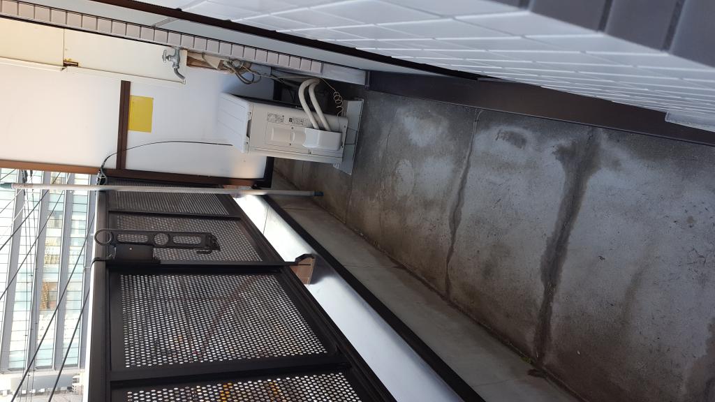 ベランダ・バルコニークリーニングのサービス写真 ベランダ・バルコニークリーニングのサービス写真