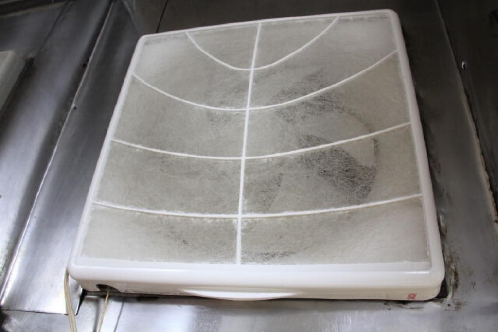 レンジフード(換気扇)クリーニング(プロペラ型)のサービス写真 レンジフード(換気扇)クリーニング(プロペラ型)のサービス写真