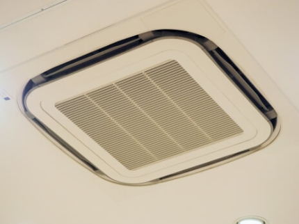 エアコンクリーニング（天井埋込型）のサービス写真