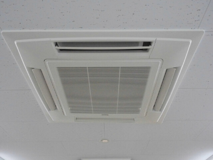 エアコンクリーニング(天井埋込型)のサービス写真 エアコンクリーニング(天井埋込型)のサービス写真