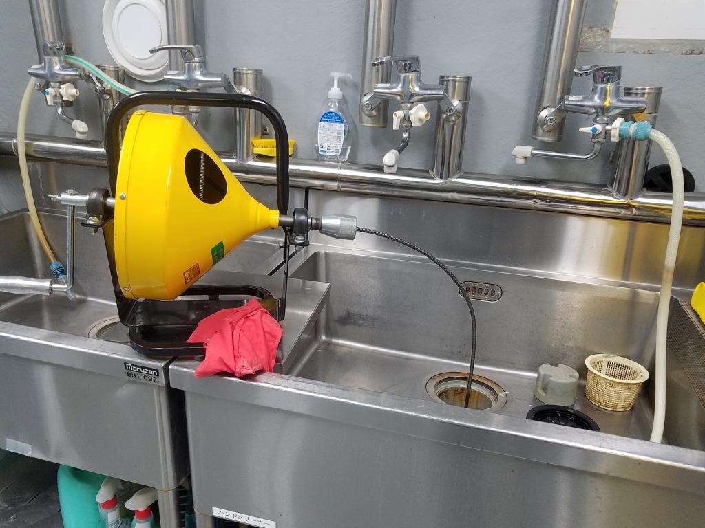 ★熟練職人の排水管高圧洗浄[高性能エンジン高圧洗浄機使用]★即日対応可能!!のサービス写真5