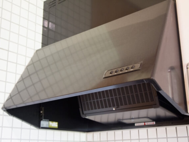 レンジフード（換気扇）クリーニング（レンジフード型）のサービス写真