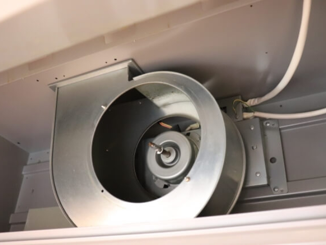 レンジフード（換気扇）クリーニング（レンジフード型）のサービス写真