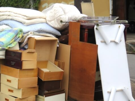 不用品回収・粗大ゴミ処分（2トントラック）のサービス写真