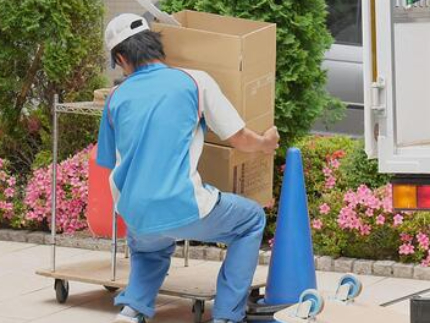 安全、丁寧、スピーディに！引っ越し等のお手伝いさせてください！のサービス写真1