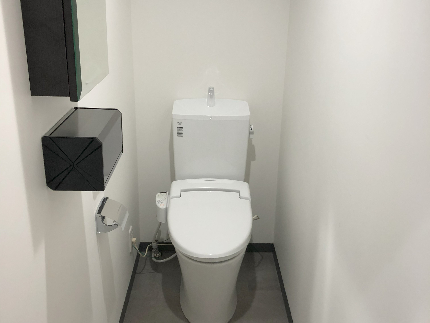 ウォシュレット（温水洗浄便座）取り付けのサービス写真