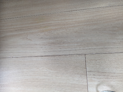 ◉補修専門店、フローリングの穴や凹み、キズ等お気軽にご相談下さい！のサービス写真2