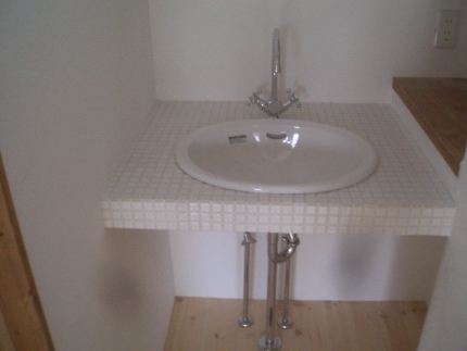 1品物の洗面台を造ります！完全オーダーメイド！ていねいに造り上げてきた実績あり！のサービス写真2