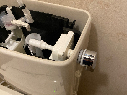 トイレタンクのレバーハンドル交換のサービス写真