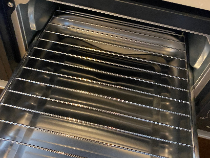 奥様にかわって、天然植物洗剤を中心としたクリーニングで人．環境に優しく安全です。のサービス写真4