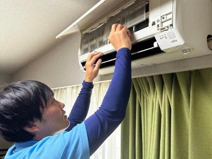 安全安心のエコ洗剤を使用!カビ汚れをしっかり洗浄!エアコンクリーニングのサービス写真2