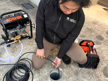 24時間対応可能◇水まわりのトラブルを迅速に解決します!【戸建での排水管洗浄】のサービス写真1