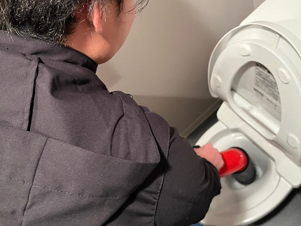 24時間対応可能◇水まわりのトラブルを迅速に解決します!【戸建での排水管洗浄】のサービス写真2