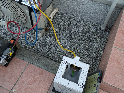 エアコン取り付けのサービス写真