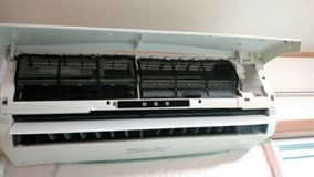 札幌市発!エアコン洗浄業者☆年間300台以上ルームエアコン(壁掛けタイプ)のサービスサムネイル写真2