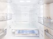 【愛知県全域対応◎】手の届かないところまでしっかりキレイに！【冷蔵庫の清掃】のサービスサムネイル写真1