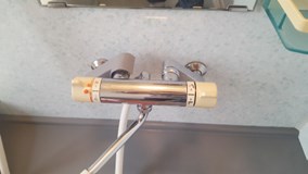 年内可能★熟練職人のお風呂クリーニング☆全て手作業でピカピカにします★即日対応★のサービスサムネイル写真5