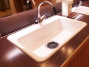 クレジット・QR決済対応◎複数台割引やセット割引も！【洗面所クリーニング】のサービスサムネイル写真1