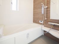 【お風呂クリーニング】カビ、ヌメリが気になる前にご予約を!損害保険加入済◎のサービスサムネイル写真3