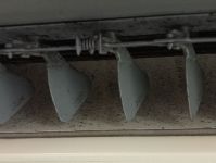 全力でエアコンを綺麗に清掃します!(お掃除機能付き・なし)女性作業者もいますのサービスサムネイル写真2