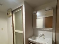 洗面所の交換を低コストで高品質な施工をお届け致します。安心の補償付き！のサービスサムネイル写真2