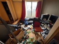 不用品回収、ゴミ屋敷清掃、残置物撤去、遺品整理のサービスサムネイル写真4