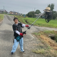 空き地や、田んぼの、草刈り機を使用しての草刈り◎小さいお庭から広い空地まで対応
